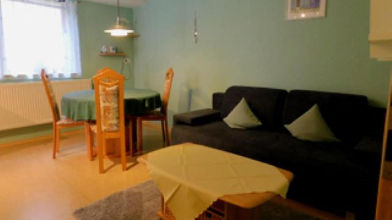 Ferienwohnung - Zimmervermietung Ringelmann デッテルバッハ エクステリア 写真